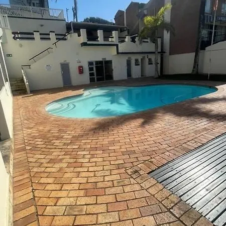 C9 Salamander Durban Buitenkant foto